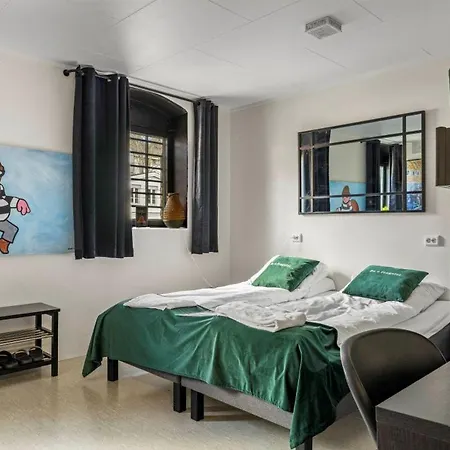 Fengselshotellet As فندق 5*