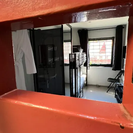 Fengselshotellet As فندق