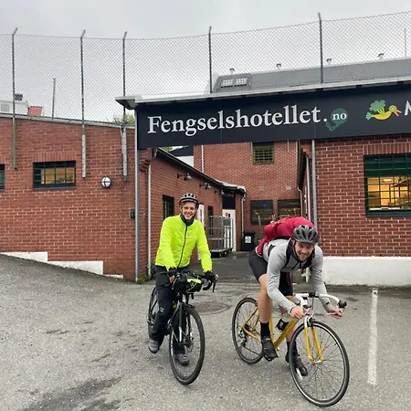 Fengselshotellet As 5* Арендаль