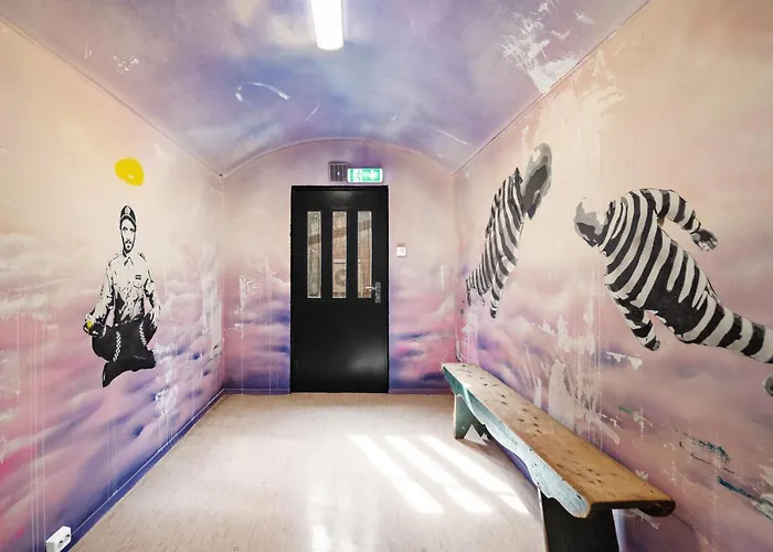 Fengselshotellet As מלון ארנדל