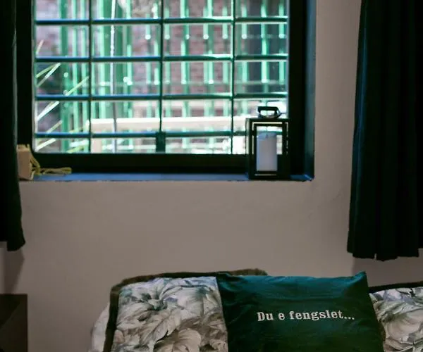 Fengselshotellet As מלון 5*