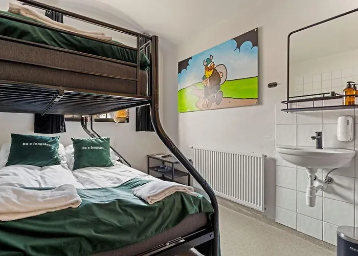 מלון Fengselshotellet As ארנדל