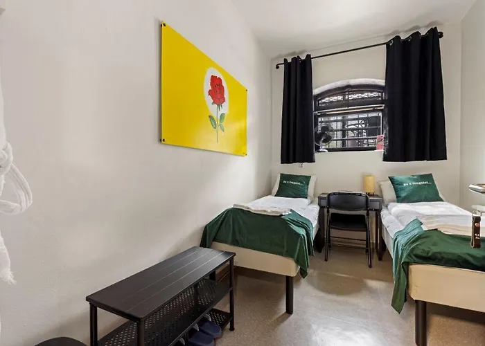 Fengselshotellet As מלון ארנדל